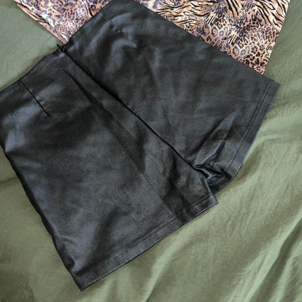 SHEIN skort bundle - Picture 2 of 2
